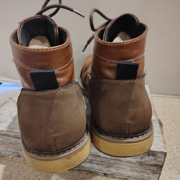 Restoration Men’s size 10 Worth Dress Boots